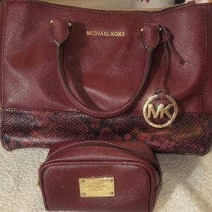 Michael Kors Purse & Wallet